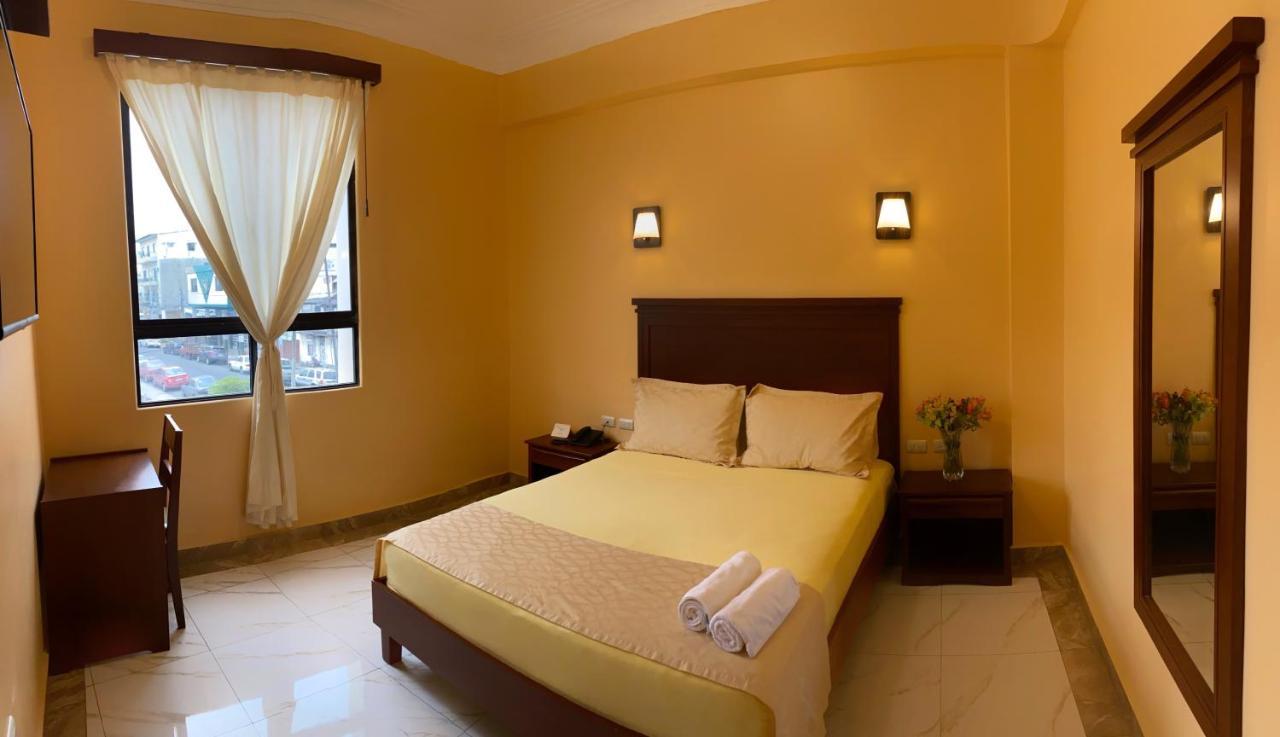 Hostal California Inn Guayaquil Exterior photo